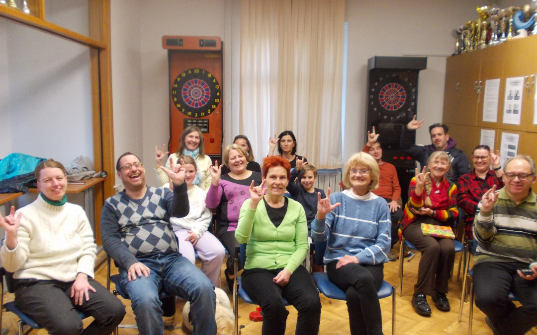 Nasmejani udeleženci delavnice