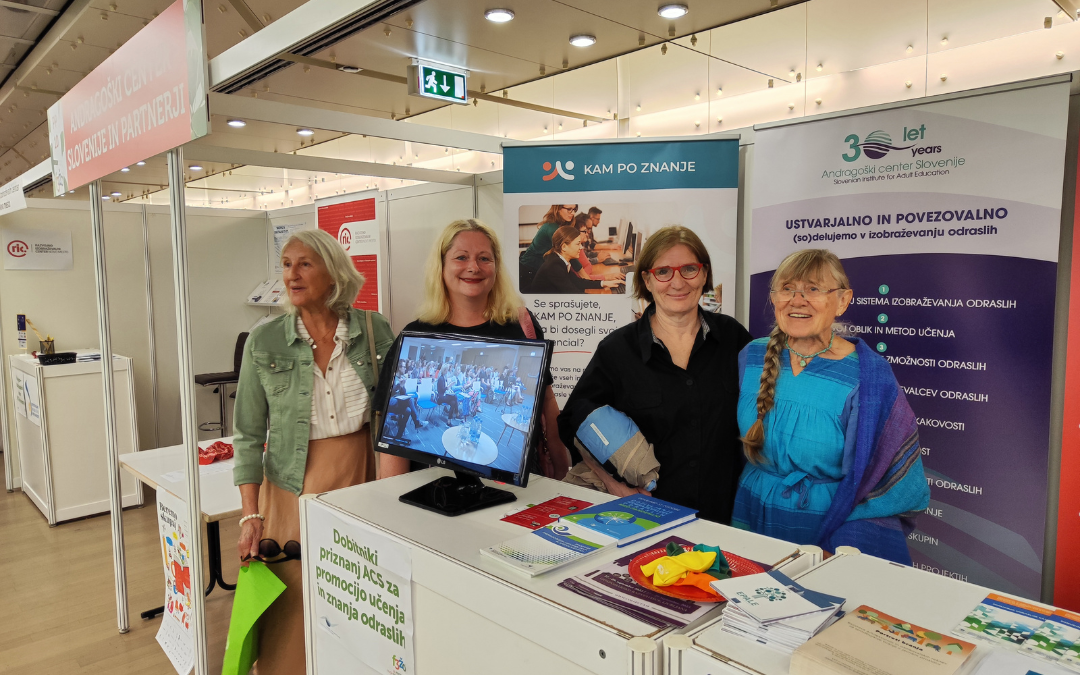 Na stojnici ACS so se ustavile predstavnice Modre fakultete