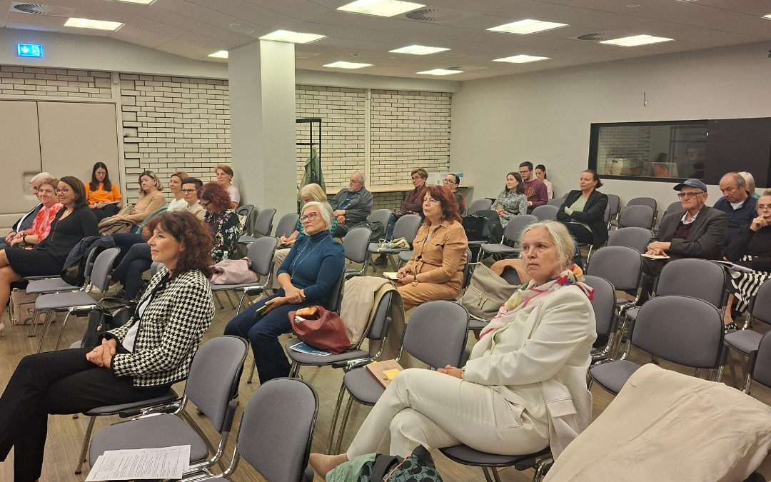 Občinstvo na strokovnem dogodku Občinstvo na strokovnem dogodku