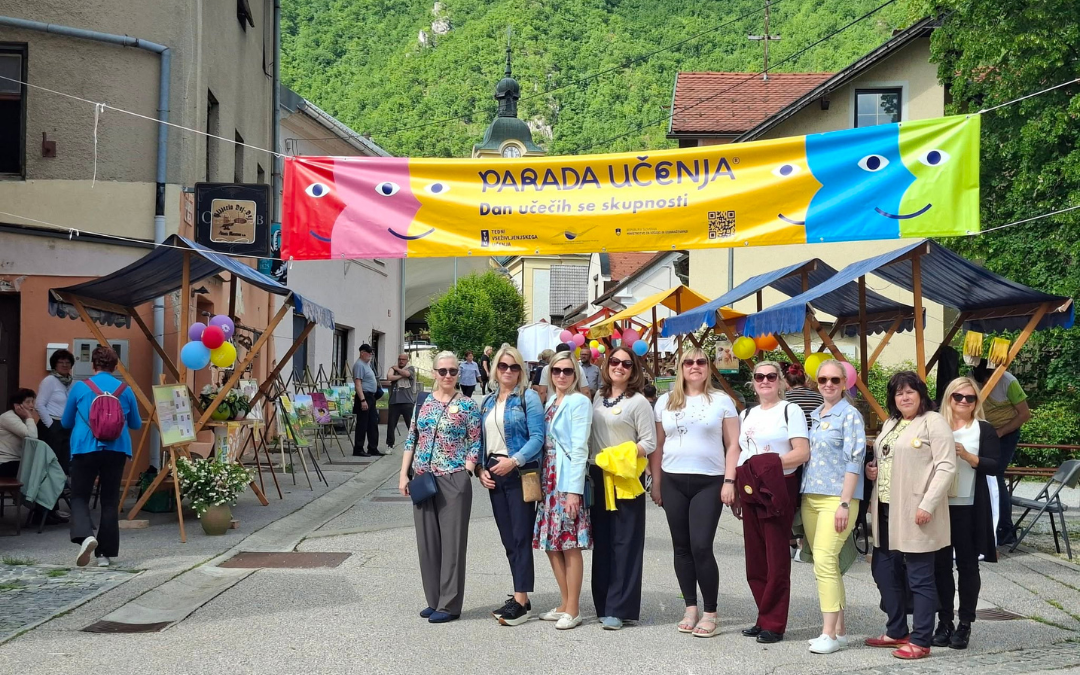 Parada učenje v Radečah